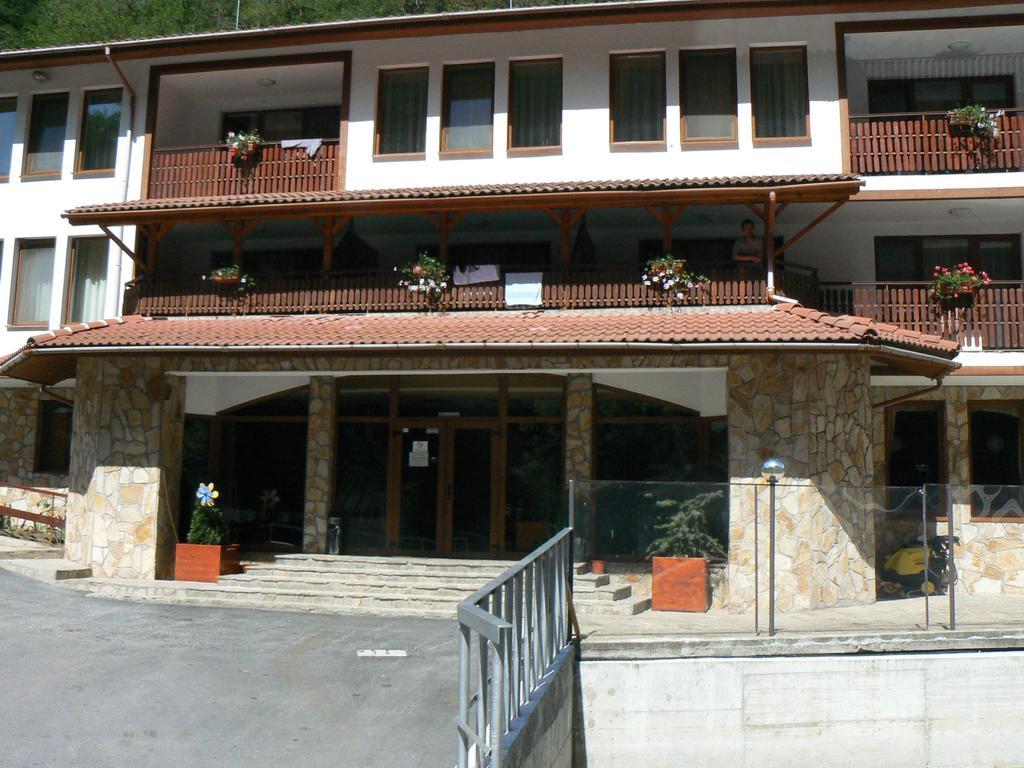Fisherman'S Hut Family Hotel Beden Exterior foto