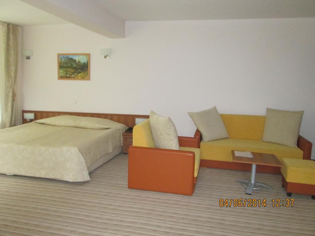 Fisherman'S Hut Family Hotel Beden Exterior foto