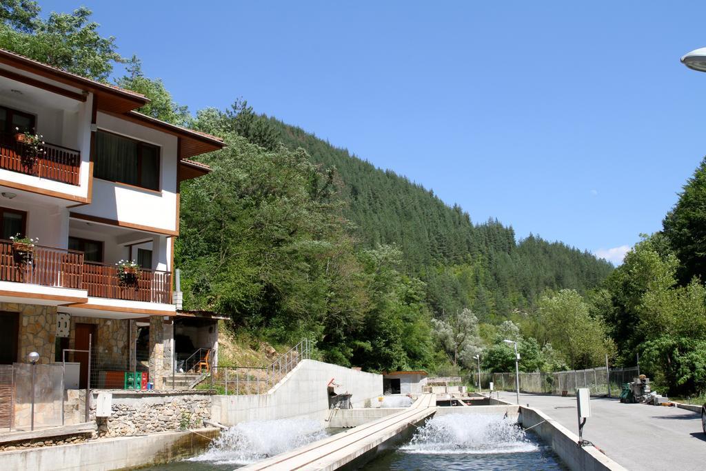 Fisherman'S Hut Family Hotel Beden Exterior foto